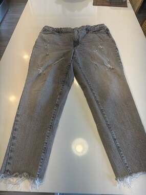 Good American Good Straight Distressed Grey Jeans Size 15